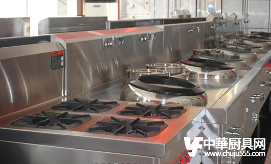 湖南郴州二手厨房用具批发市场：经济实用的餐饮器具<span class=