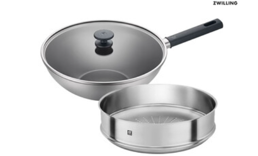 双立人炒锅真的值得买吗？3大优势实测揭秘，煎炒不粘、清洗超快，厨房老手都惊艳了！