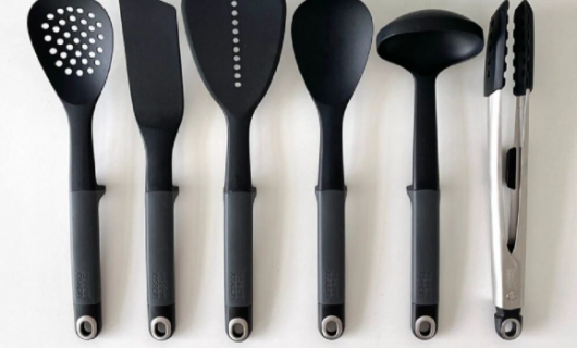 厨房小工具黑科技大揭秘：5款神器让做饭效率翻倍，懒人直呼“太惊艳”！