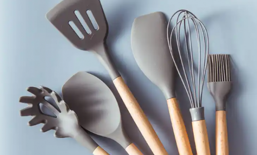 绿色环保材料厨具如何帮餐厅年省8万？揭秘绿色投入的真实回报