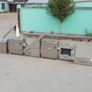 全国消费者喜欢品牌白鸽食品机械馒头机轻松上手 操作简单